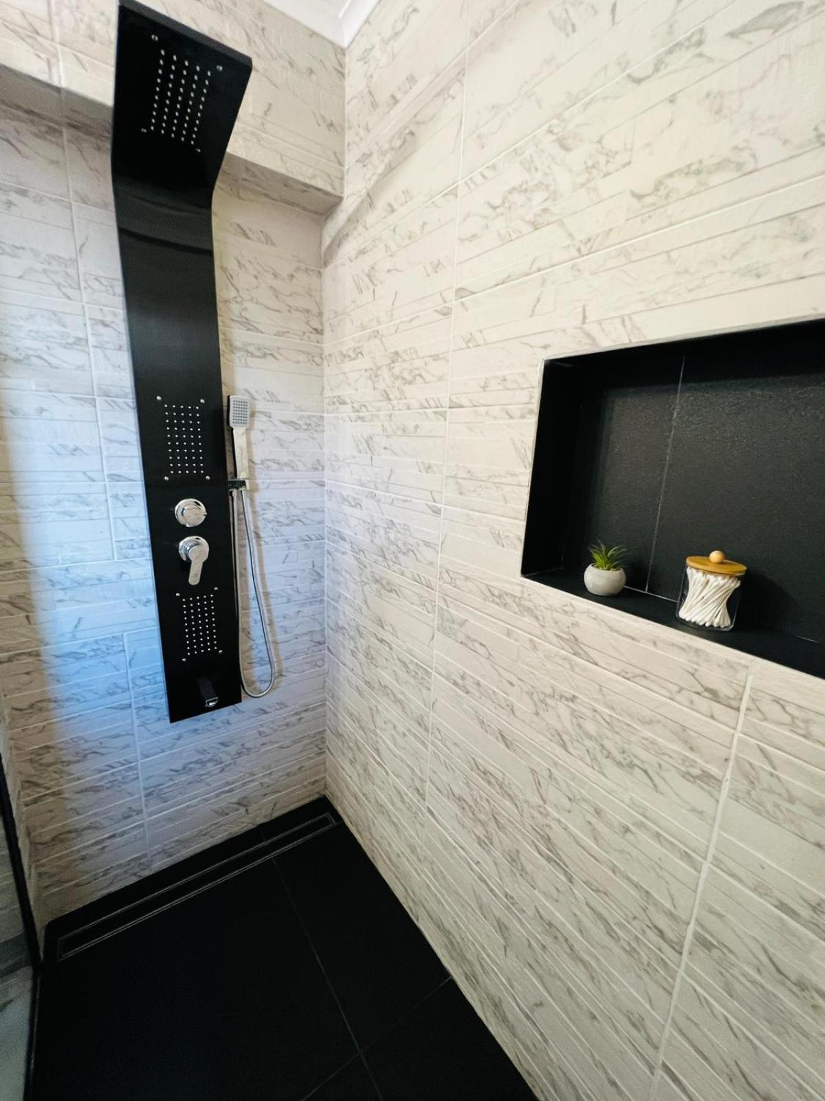 Central Studio 28 سِنايا المظهر الخارجي الصورة