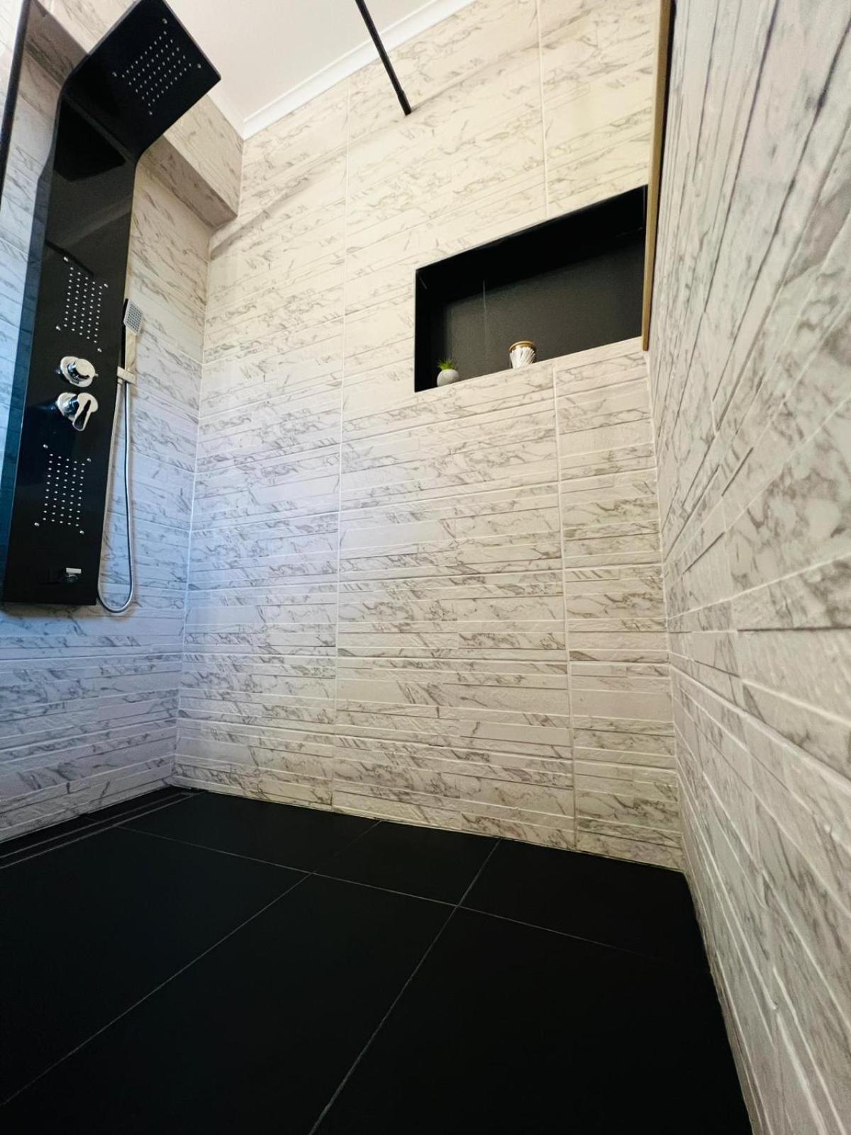 Central Studio 28 سِنايا المظهر الخارجي الصورة